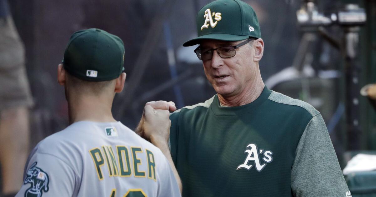 Manager of the Year Honors Go to Bob Melvin and Brian Snitker - The New  York Times