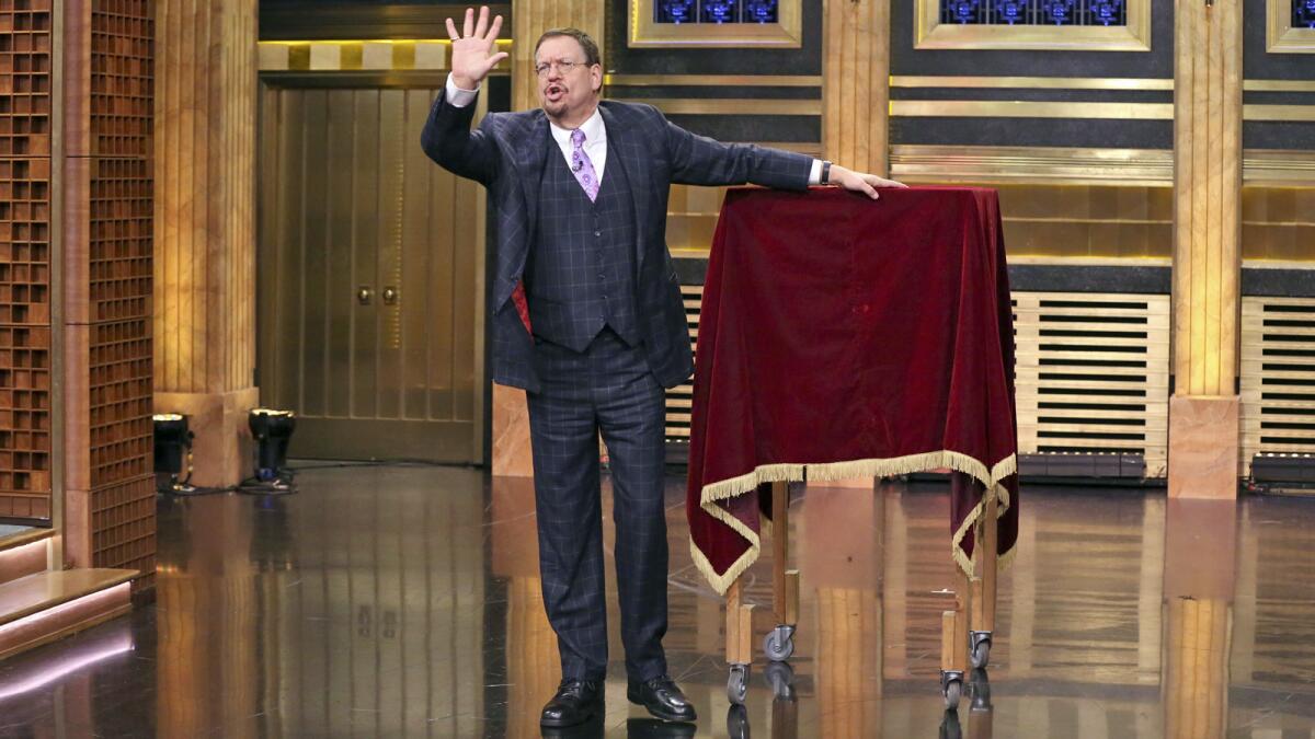 Why magician Penn Jillette fasts 23 hours a day to maintain his