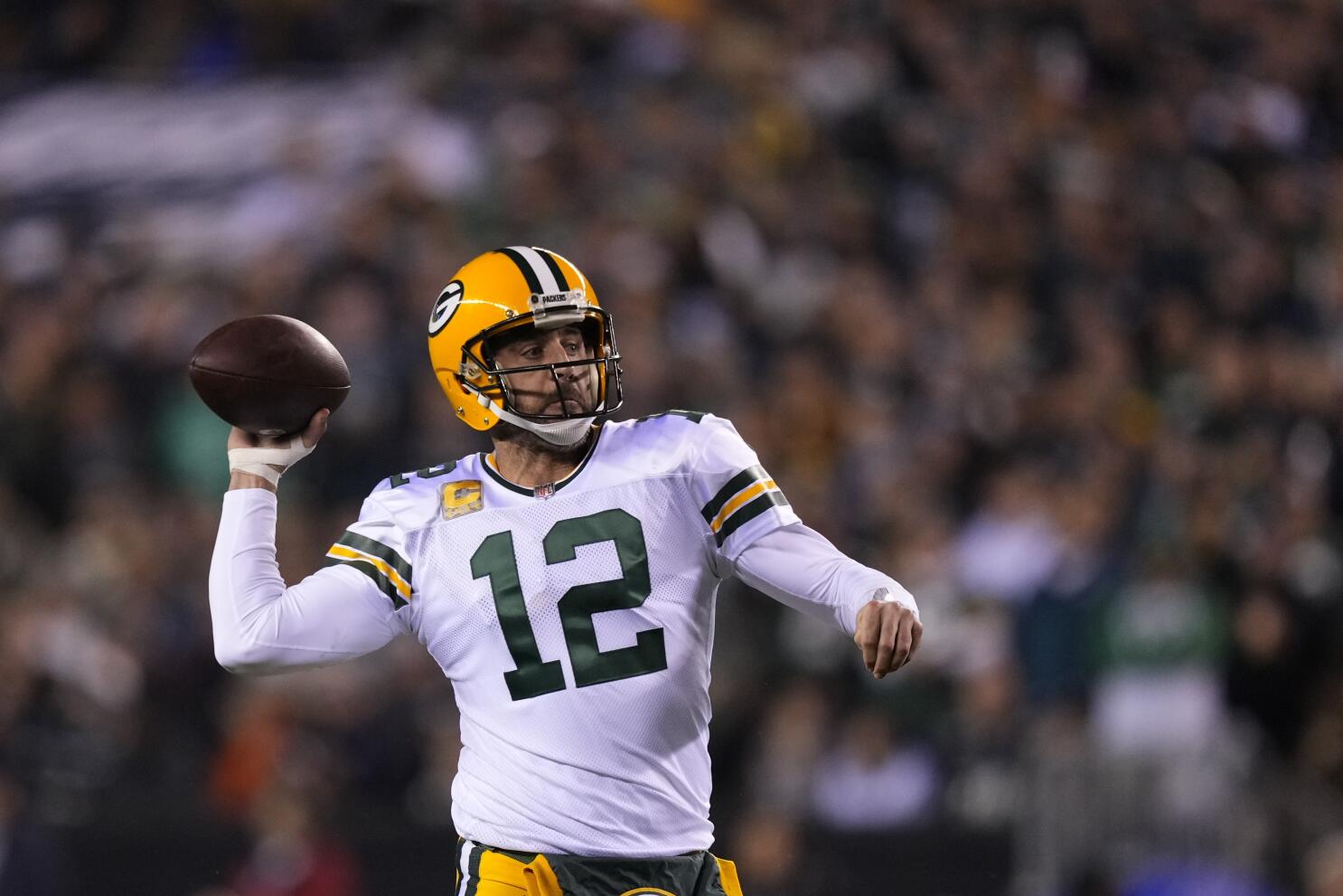 Aaron Rodgers injures ribs in Packers' loss to Eagles - The San Diego  Union-Tribune