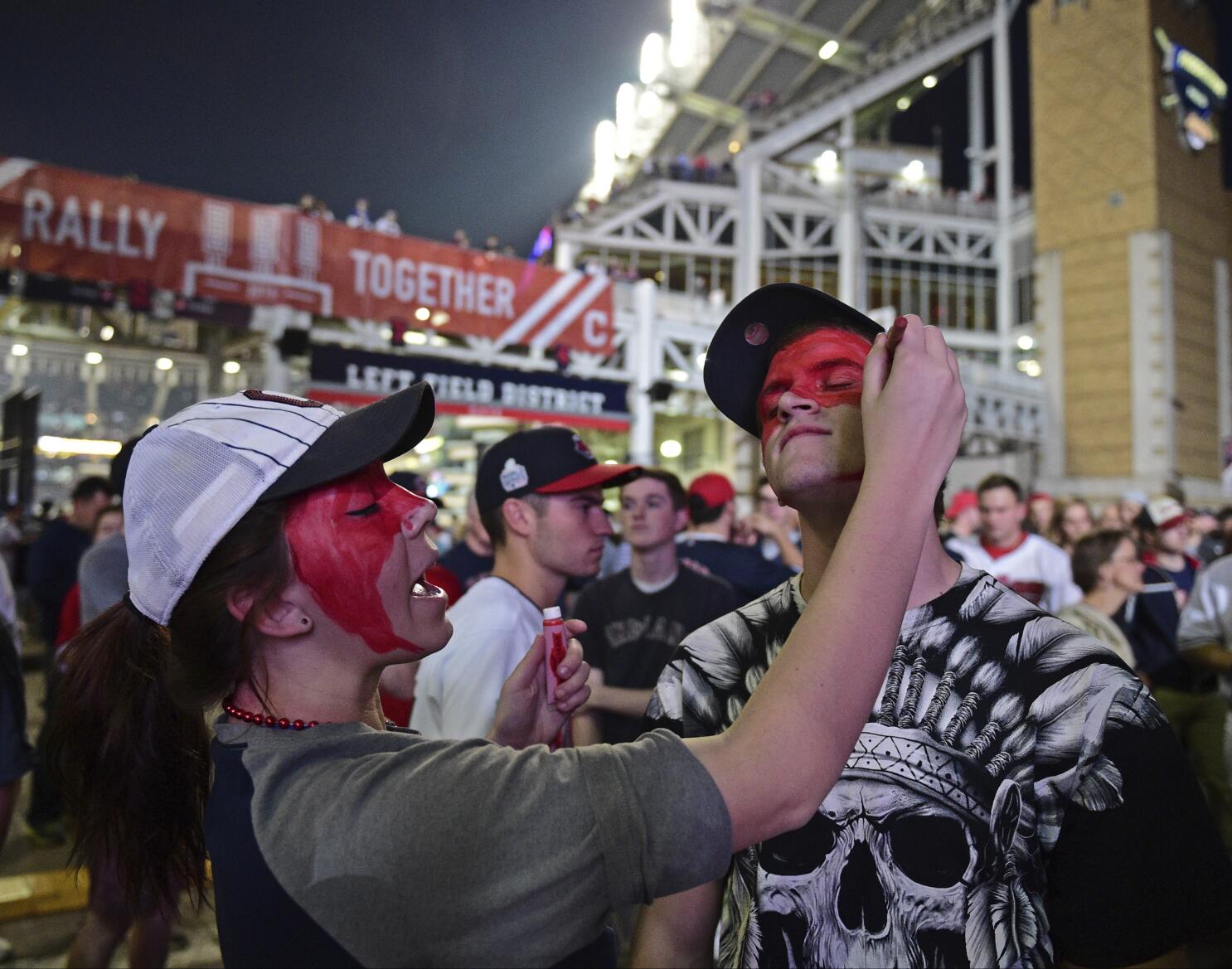 Fans not allowed at baseball games