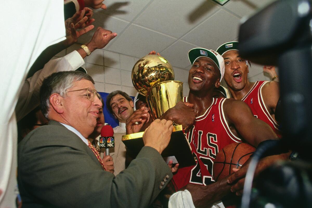 The Last Dance Finale: Michael Jordan dominates game 6 of the 1998 NBA  Finals