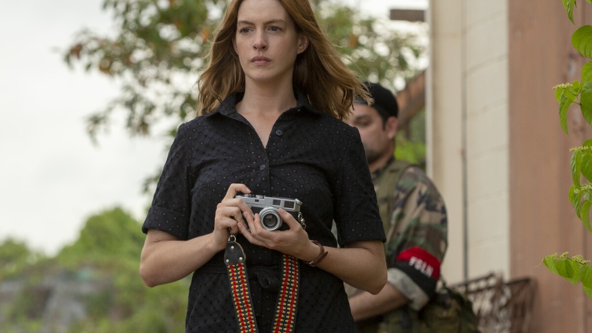Anna Hathaway in The Last Thing He Wanted recensie op Netflix België
