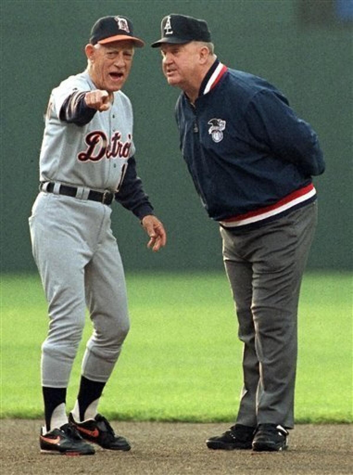 Sparky Anderson: Hall of Fame baseball manager Sparky Anderson dies at 76.  - Los Angeles Times
