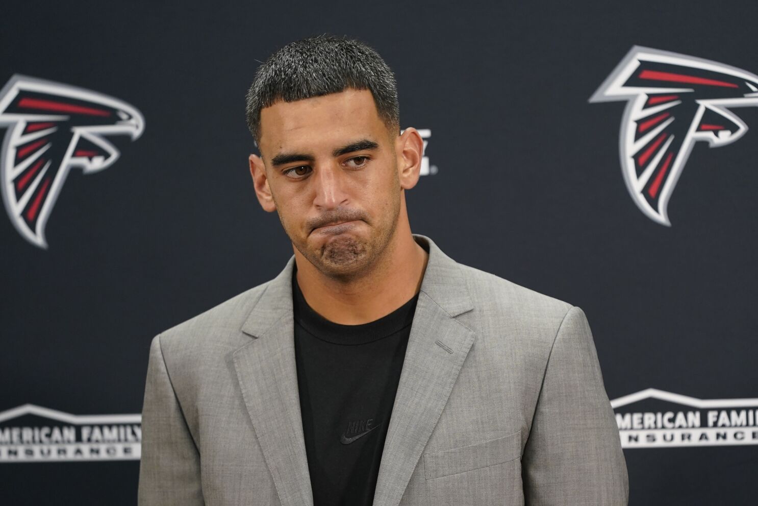 NFL agent believes Marcus Mariota quit on Falcons