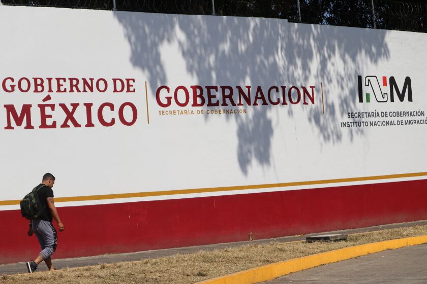 México autoriza paso a migrantes extranjeros con cita confirmada por CBP