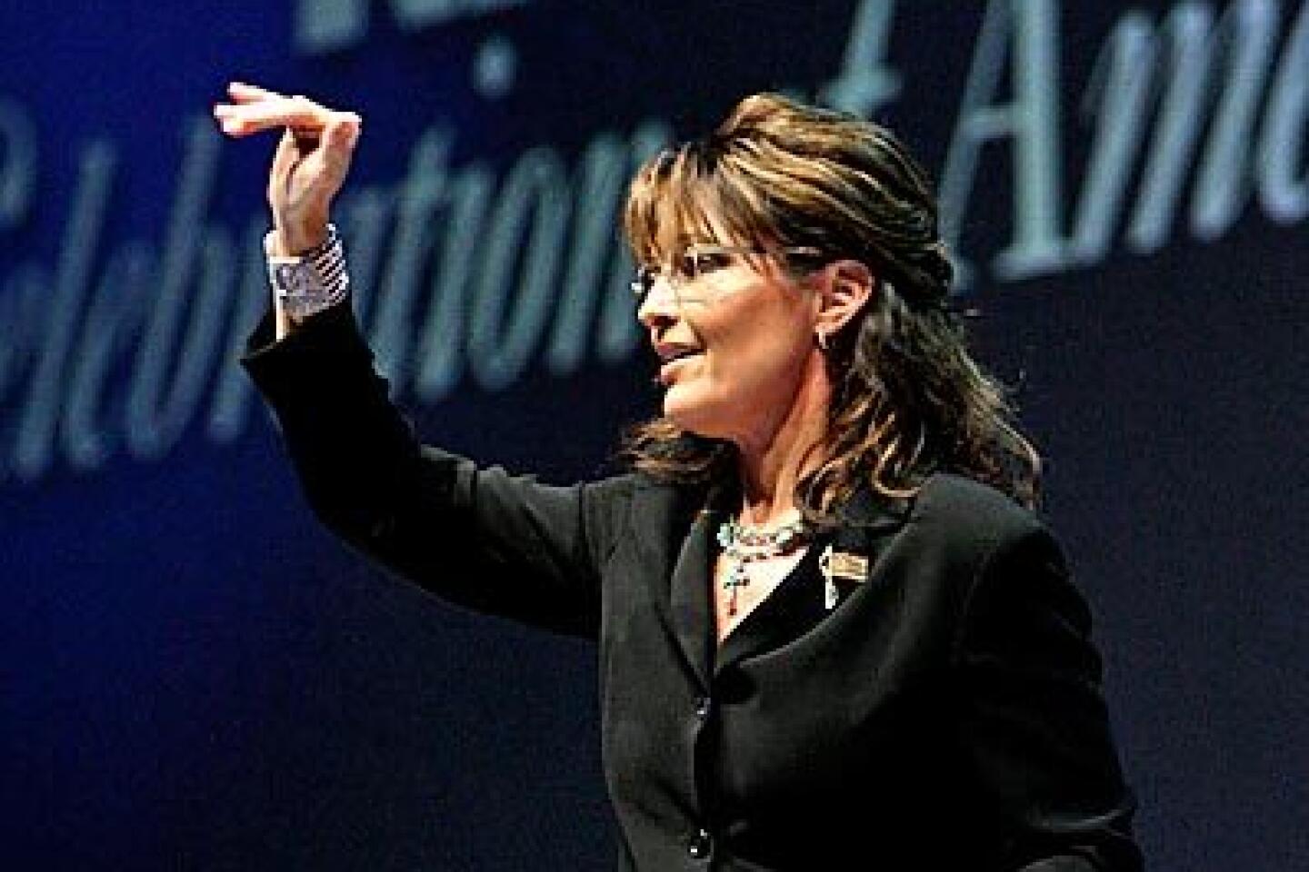 Sarah Palin – Hollywood Life