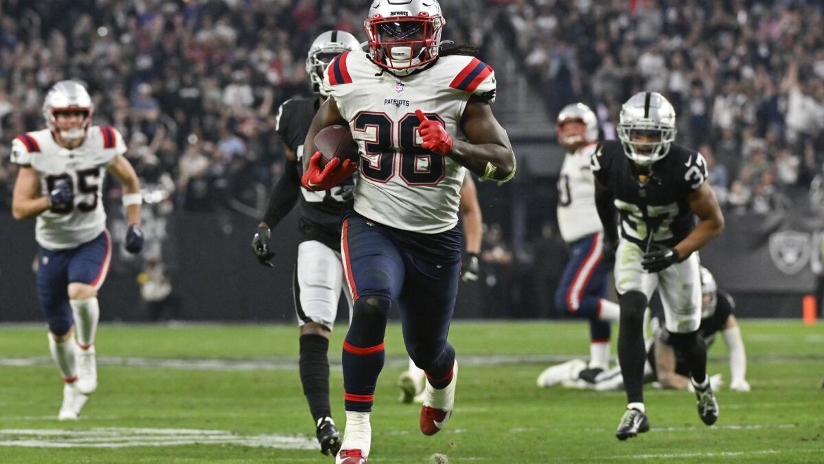 Fantasy Football: Fantasy Football 2023: Which Patriots players to draft  and avoid in upcoming season?