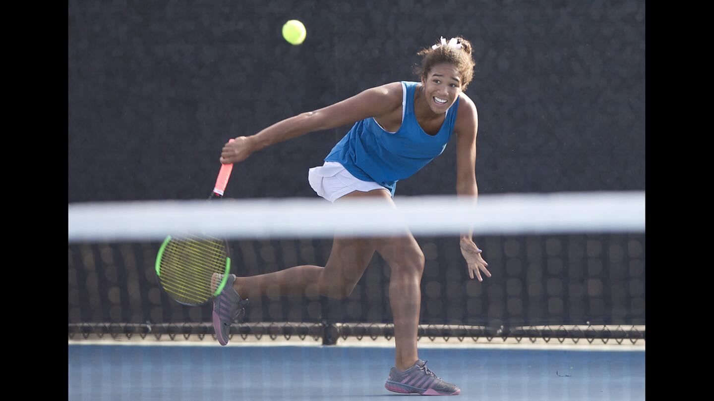 CDM Moves On Over San Marino in Girls Tennis