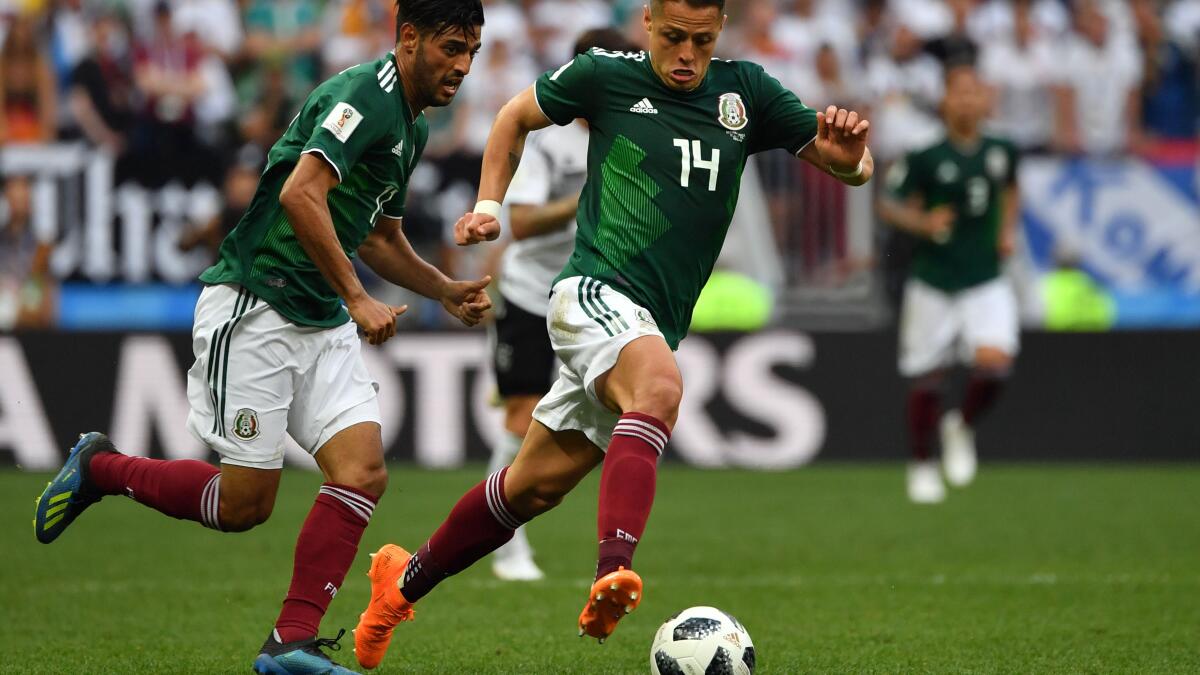 Why Chicharito and Carlos Vela won't get called up by Mexico - Los Angeles  Times