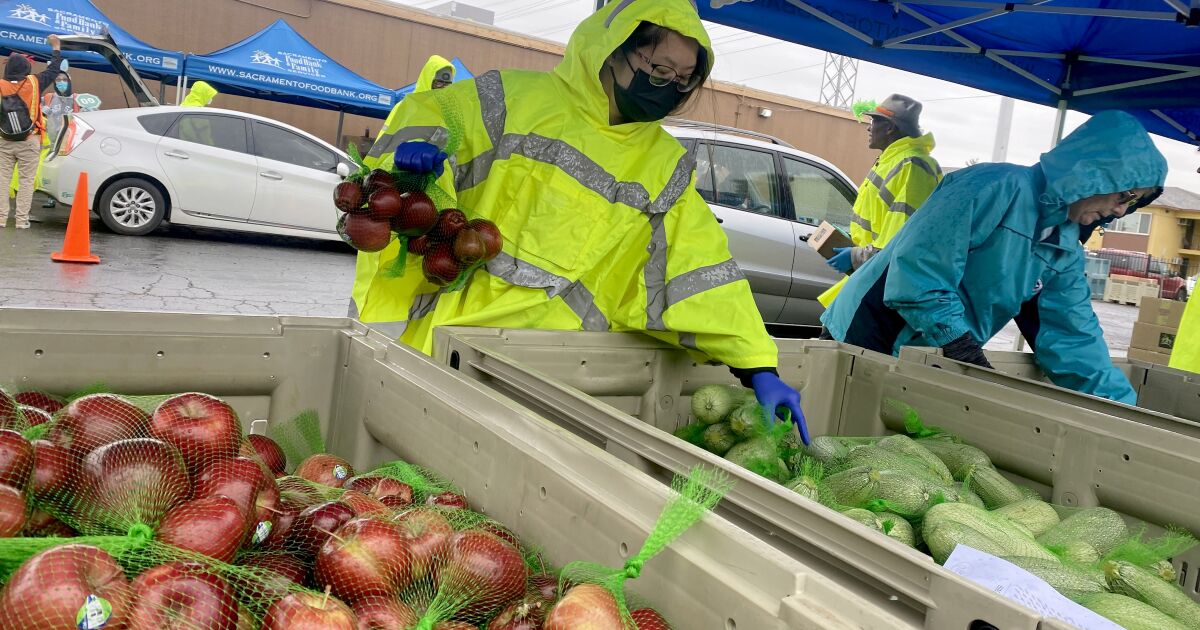 Inflation brings California food banks a surge in firsttime users on