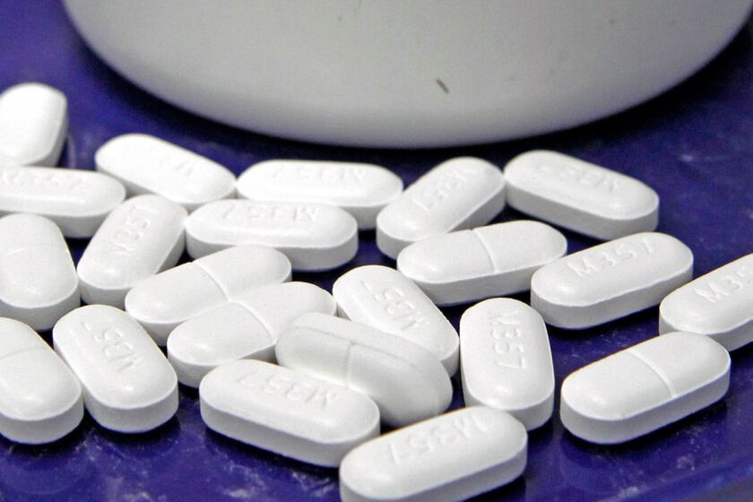 The FDA wants consumers to be aware of the risks of mixing opioid painkillers, such as hydrocodone, above, with benzodiazepines, a class of anti-anxiety drugs that includes Valium, Xanax and Ativan.