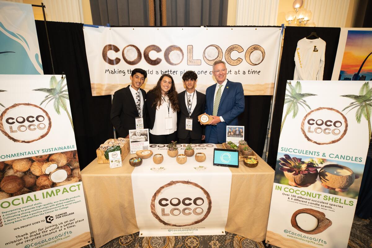 CocoLoco's Shaan Garg, Daniella Addeo Cortes and Noah Benhaim with Congressman Scott Peters in Washington D.C.