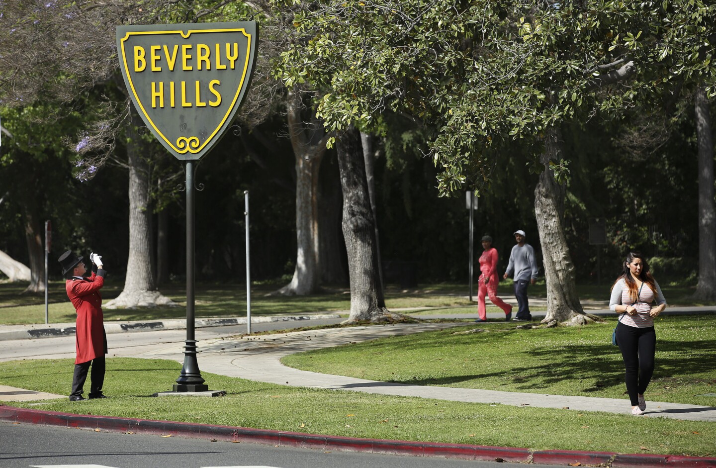 Beverly Hills will have to cut water use to comply with Gov. Jerry Brown's drought order.