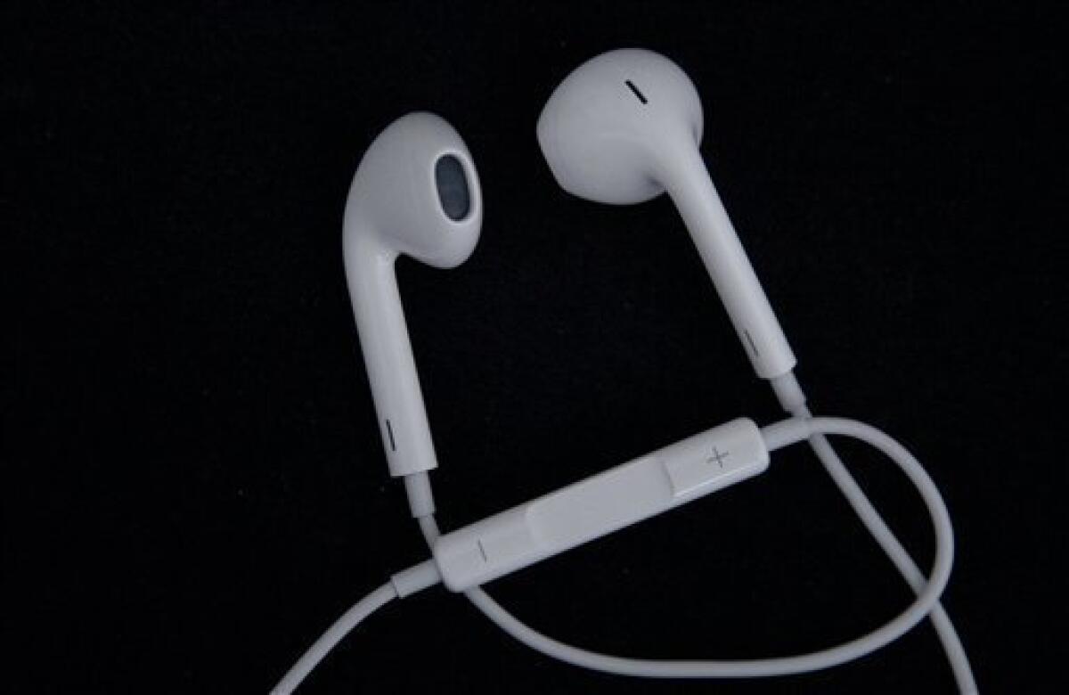 Does Iphone 15 Come With Headphones  : Unveiling the Latest Accessories