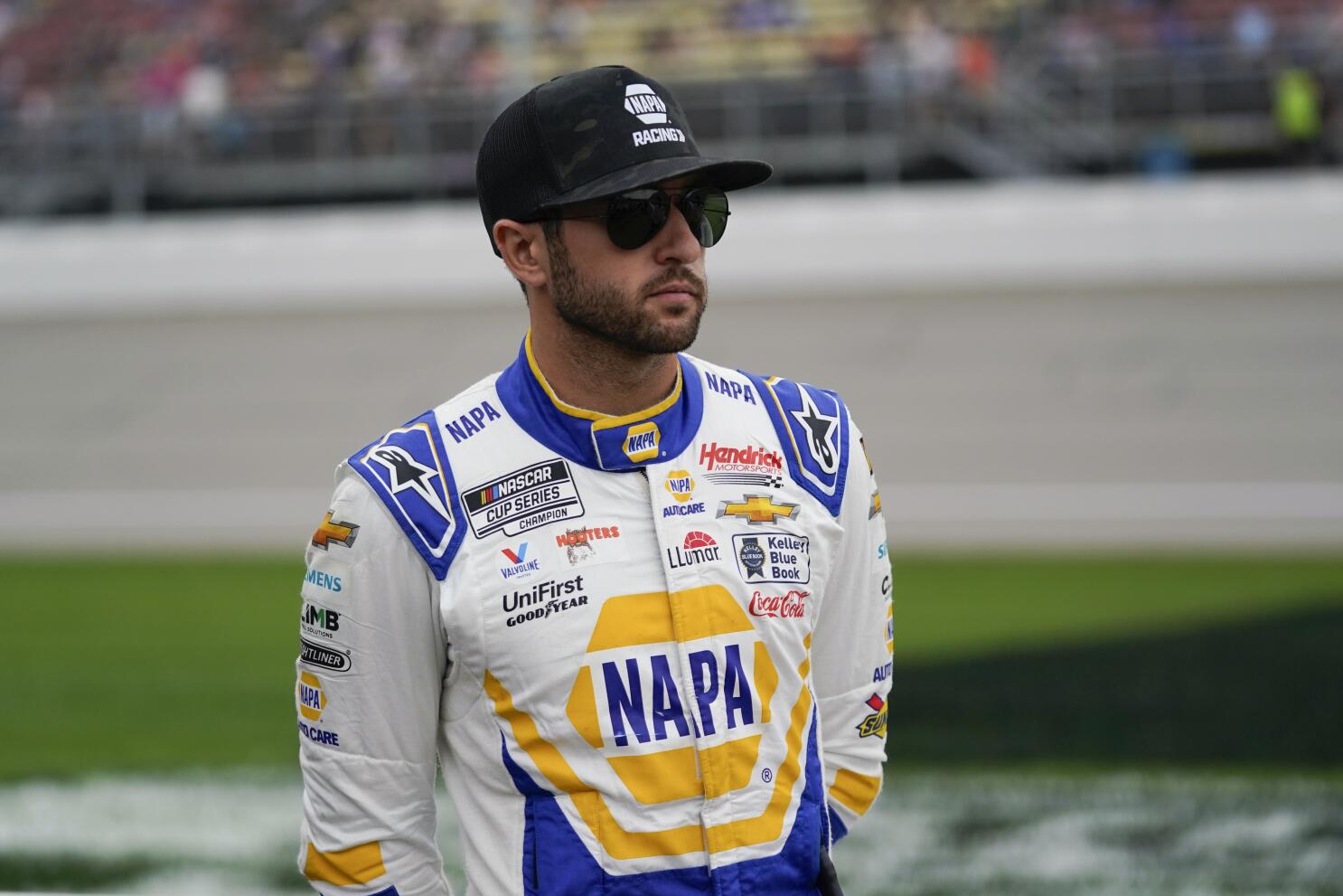 Chase Elliott wins 2022 NASCAR Cup Series Regular Season Championship