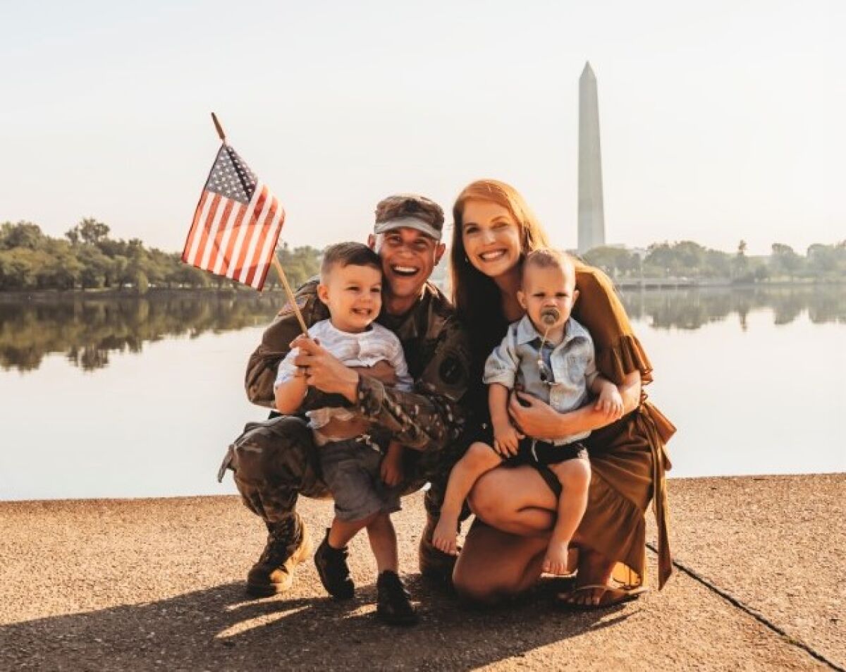 Harold Earls IV, shown with his wife, Rachel, and two sons, is now on a civilian mission to transform commissary shopping.