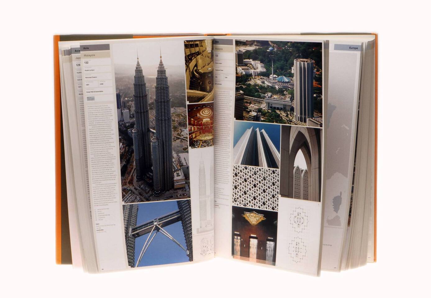 20th Century World Architecture The Phaidon Atlas Editors of Phaidon Phaidon Press, $200 An overview of 750 of the world's architectural icons and regional masterpieces.