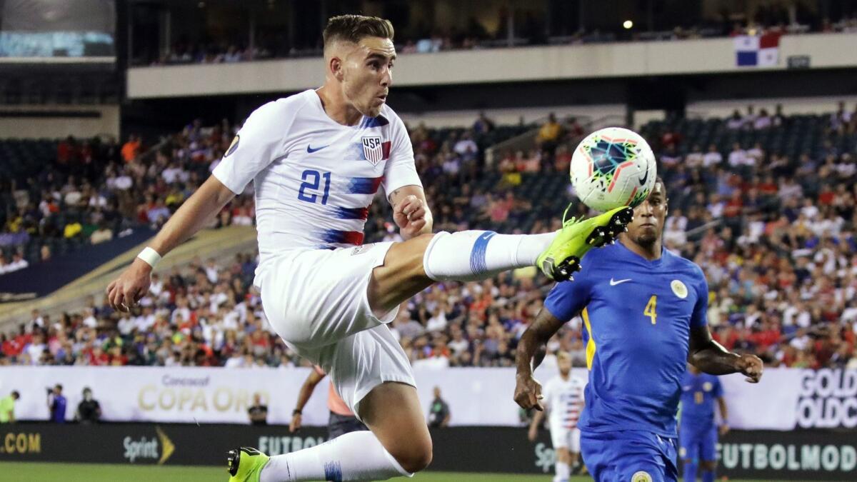 U.S. forward Tyler Boyd kicks the ball during a 1-0 victory over Curacao in the CONCACAF Gold Cup quarterfinals on Sunday.