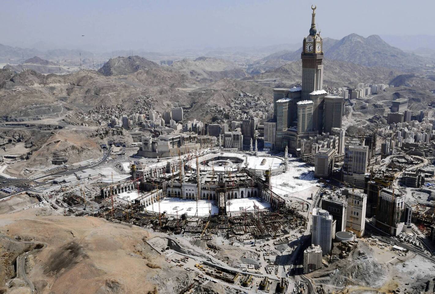 No. 2 Clock Tower and the Grand Mosque in the holy city of Mecca, Saudi Arabia stands at 1,972 feet.