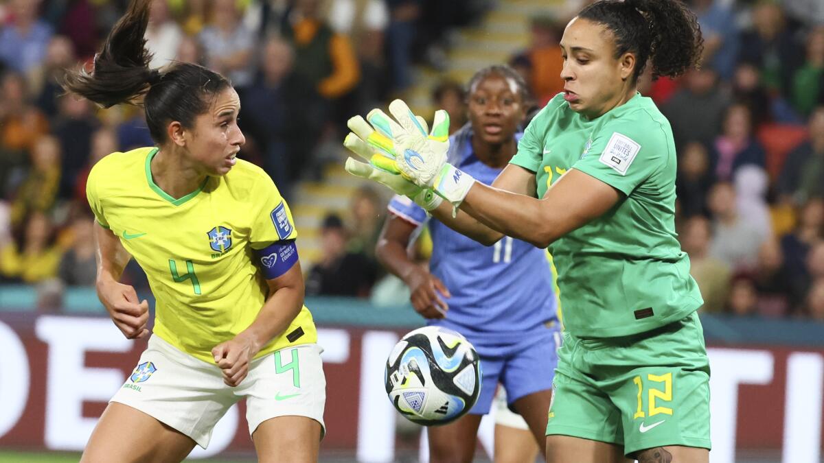 Brazil foiled by France again and faces uphill climb to advance at Women's  World Cup - The San Diego Union-Tribune