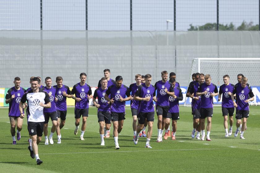 La selección alemana entrena en Herzogenaurach en preparación para su encuentro ante Dinamarca en los octavos de final de la Eurocopa el miércoles 26 de junio del 2024. (Christian Charisius/dpa via AP)