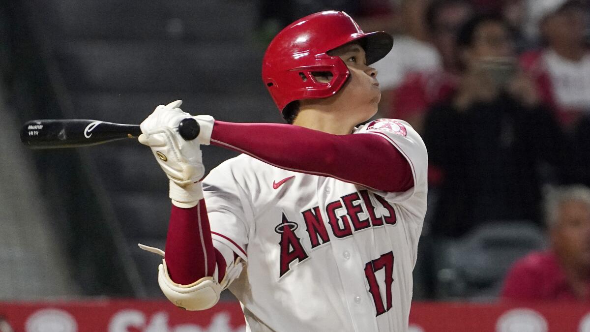 Ohtani's 32nd home run helps Angels beat Red Sox 5-4 - The San Diego  Union-Tribune