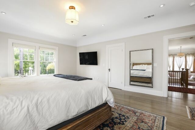 Laura Ricciardi and Moira Demos' Los Feliz home: the master bedroom.