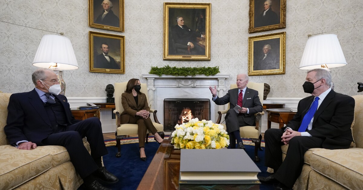 Biden meets with key senators at White House about Supreme Court nomination Biden meets with key senators at White House about Supreme Court nomination