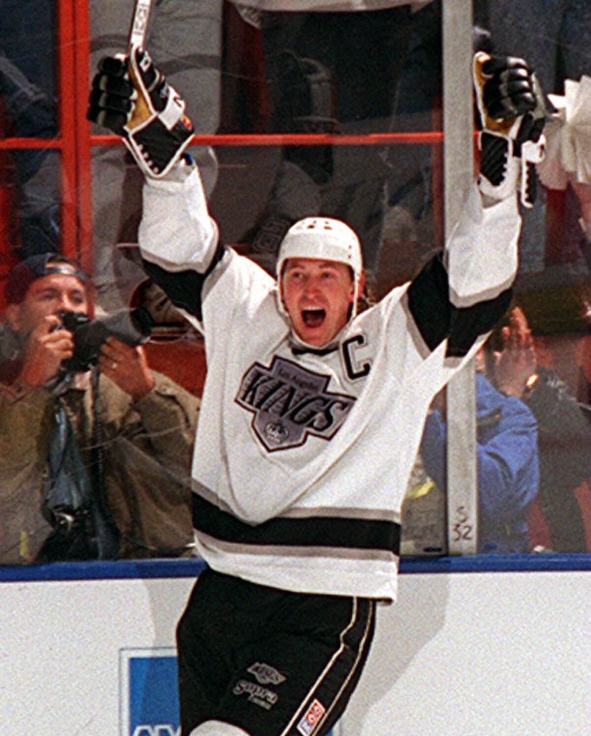 March 23, 1994: Wayne Gretzky scores goal No. 802 to break Gordie Howe's record.