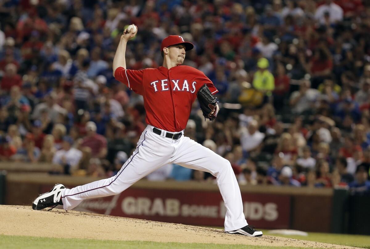 Tanner Scheppers will rejoin the Rangers in the bullpen after completing a rehab assignment.