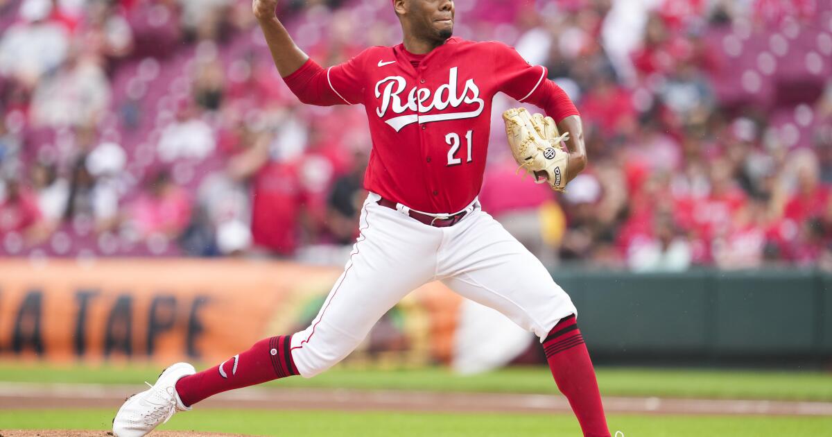 Rallying Reds do it again, defeat Braves 11-10 in wild game at GABP - Red  Reporter