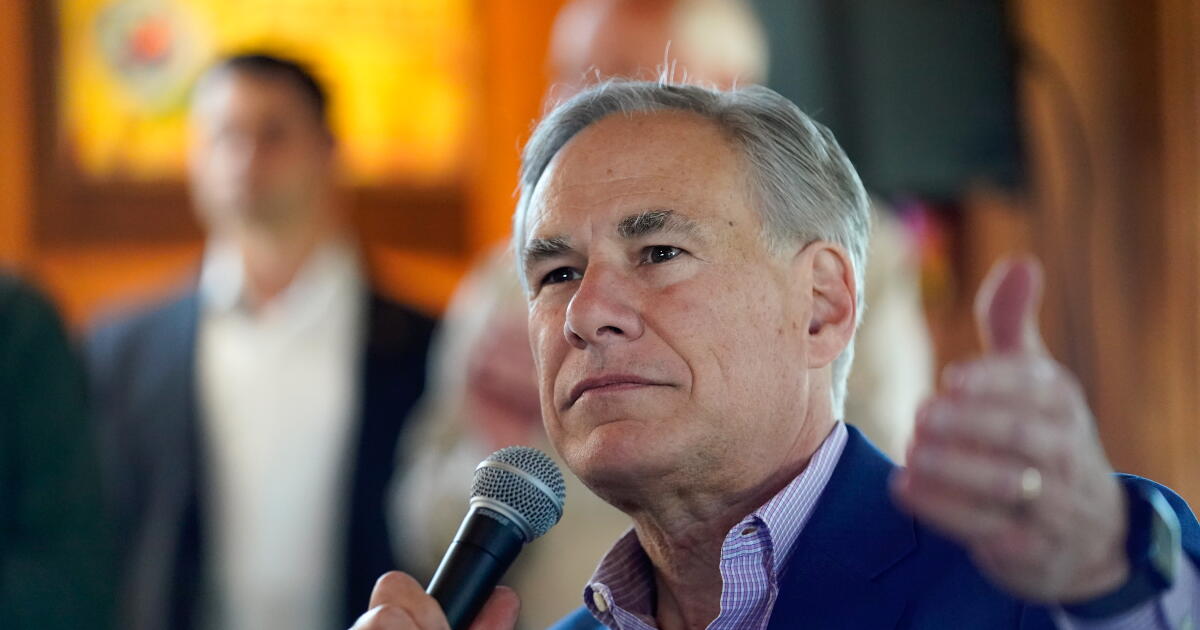 Greg Abbott'un affı tüyler ürpertici bir mesaj gönderdi: Kanunlar bize göre değil