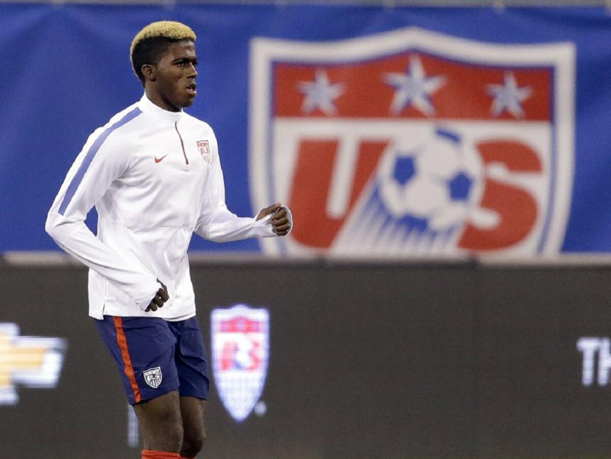 Forward Gyasi Zardes works out during a national team practice in November in St. Louis, Mo.