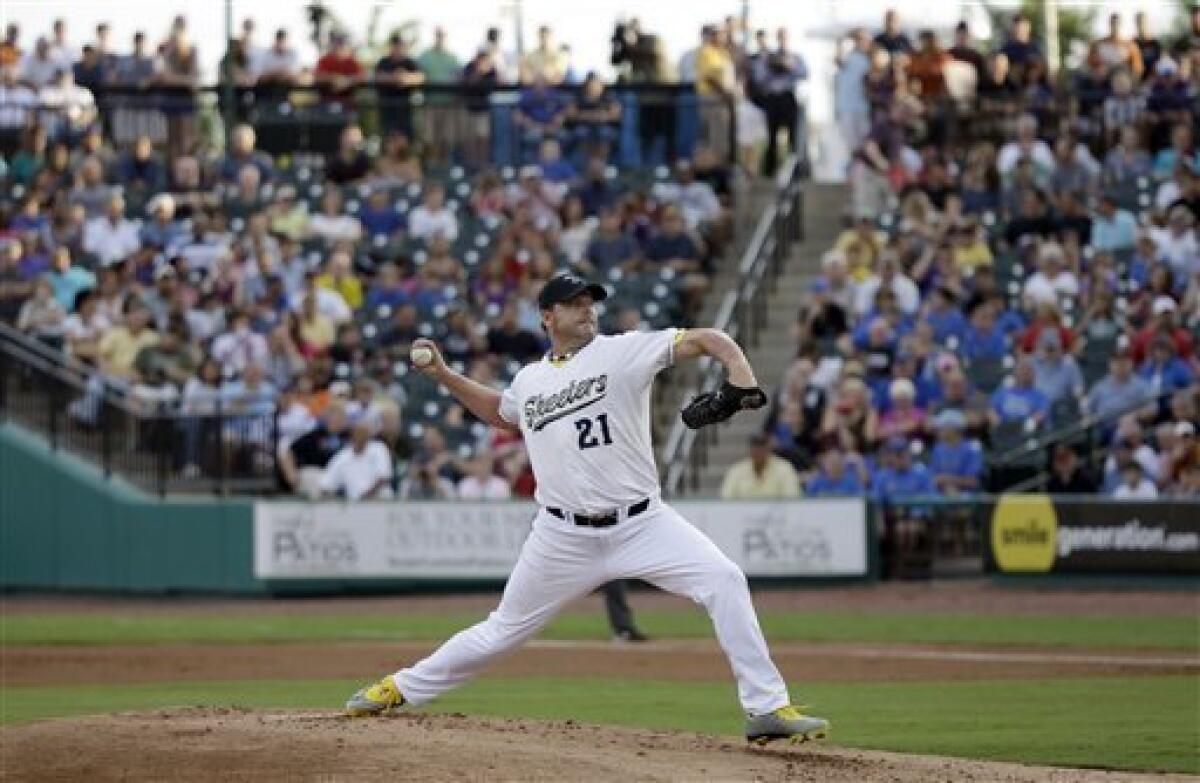 Roger Clemens pitching in independent Atlantic League