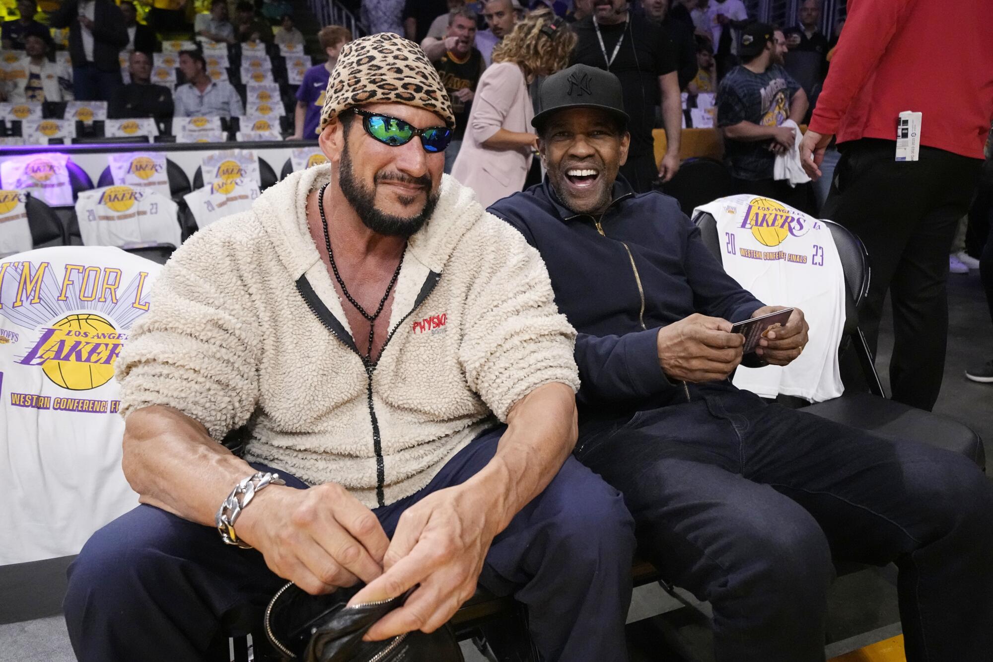 Celebrity row at Lakers-Nuggets Game 3🤩 #nbacelebrow