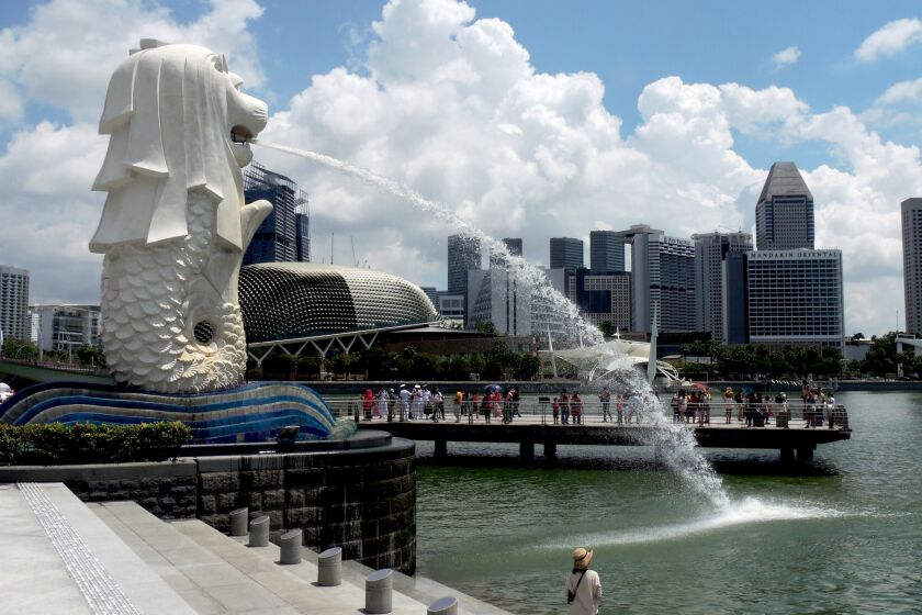 Merlion fountain in Singapore.