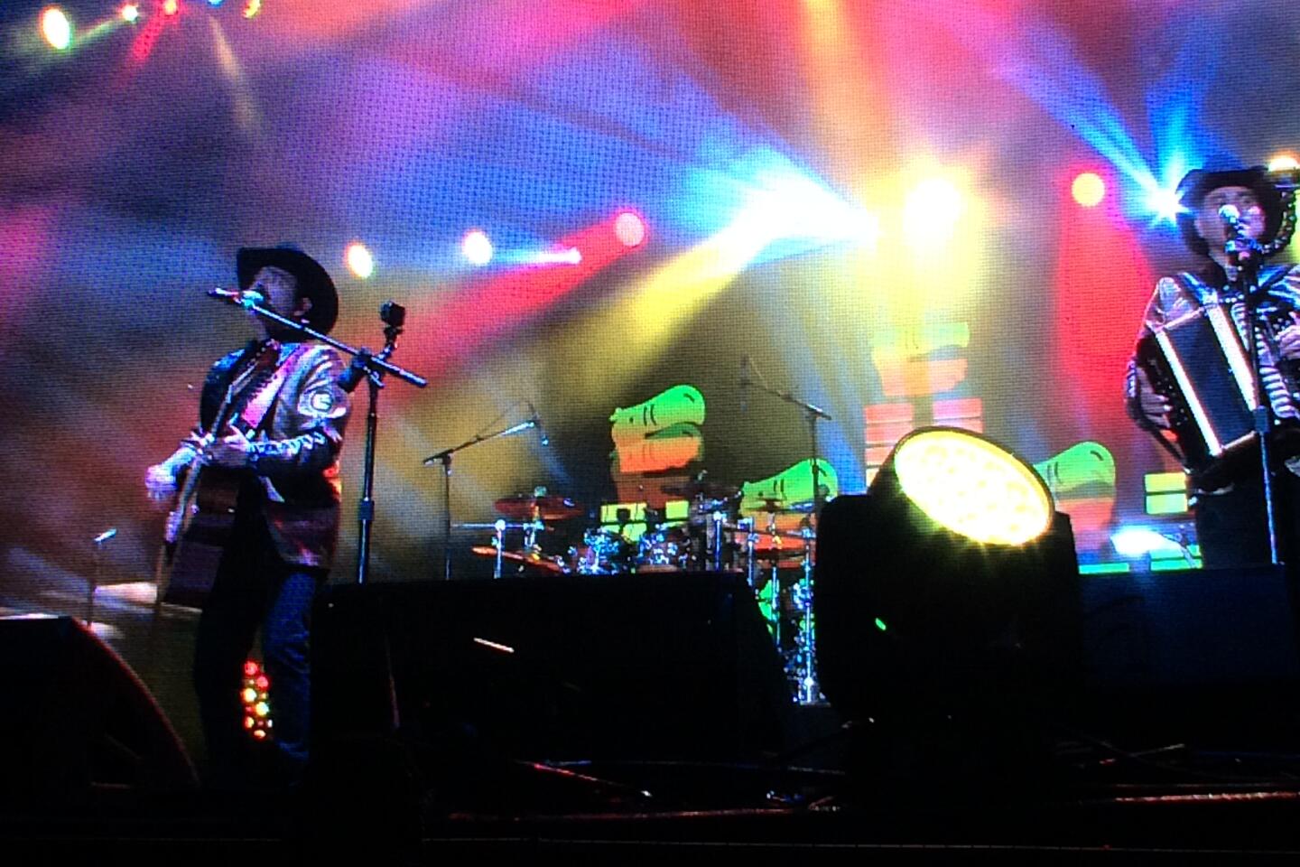 Los Tucanes.JPG