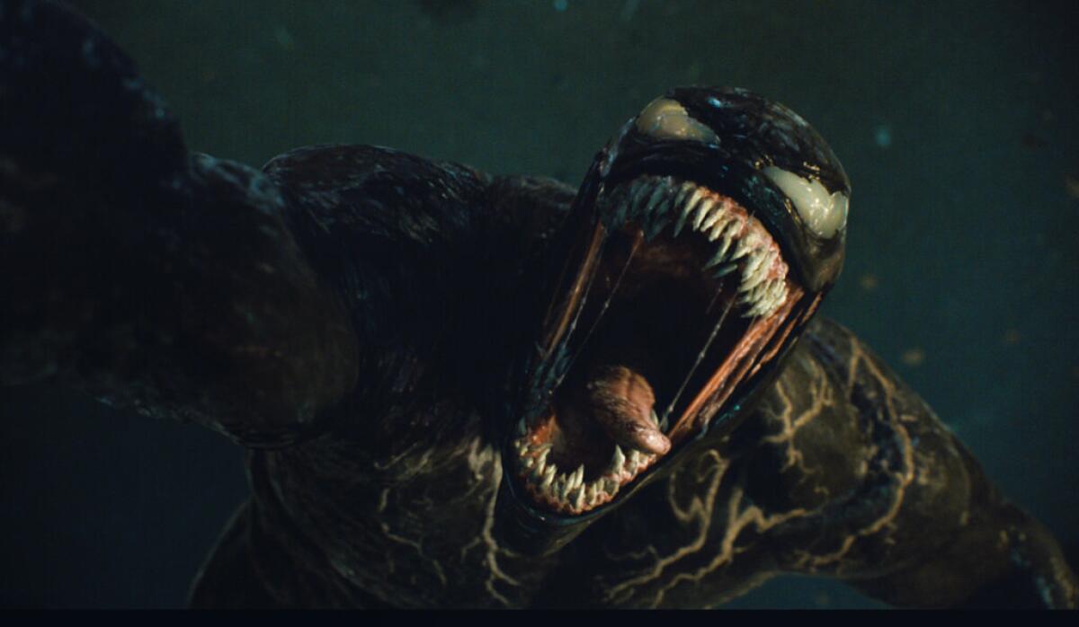 una escena de "Venom: Let There Be Carnage".
