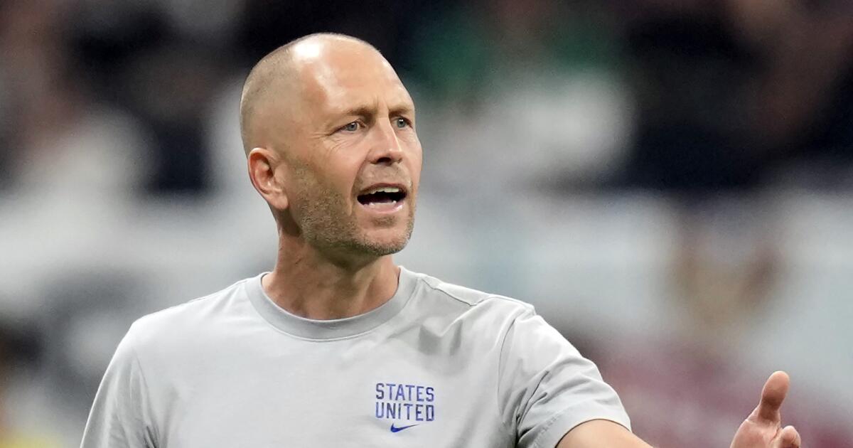 ABD Futbol Federasyonu, çöküşün ardından teknik direktör Gregg Berhalter'i kovdu