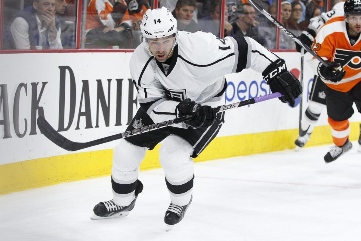 Kings right wing Justin Williams suffered an eye injury during a game against Dallas on Nov. 4, but says he'll be ready to play Saturday against the Vancouver Canucks.