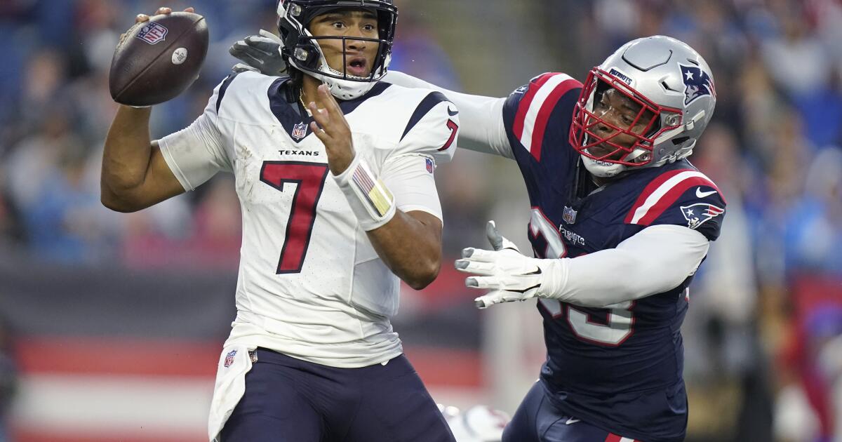 QB C.J. Stroud shaky in preseason debut as Texas beat Patriots 20