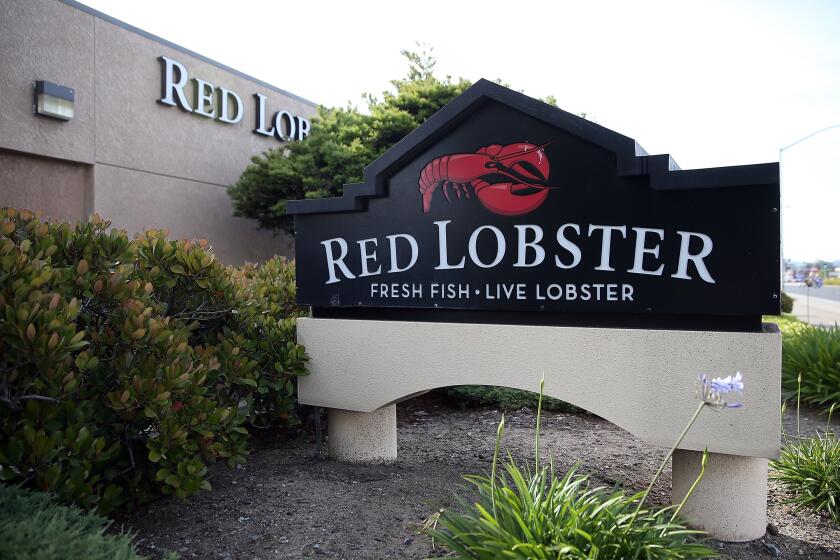 SAN BRUNO, CA - MAY 16: A sign is posted in front of a Red Lobster restaurant on May 16, 2014 in San Bruno, California. Darden Restaurants announced an agreement to sell its Red Lobster restaurant chain and and related real estate to investment firm Golden Gate Capital for $2.1 billion. (Photo by Justin Sullivan/Getty Images) ** OUTS - ELSENT, FPG - OUTS * NM, PH, VA if sourced by CT, LA or MoD **