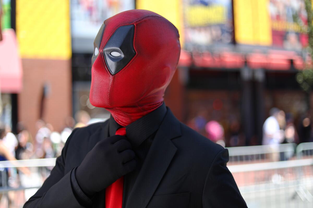Un fan disfrazado de Deadpool en el Comic-Con International de San Diego el año pasado.