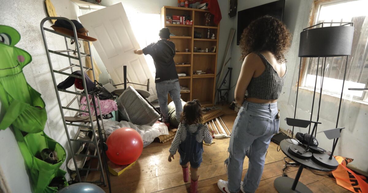 'How could I lose everything?' Families shattered a year after LAPD ... - Los Angeles Times