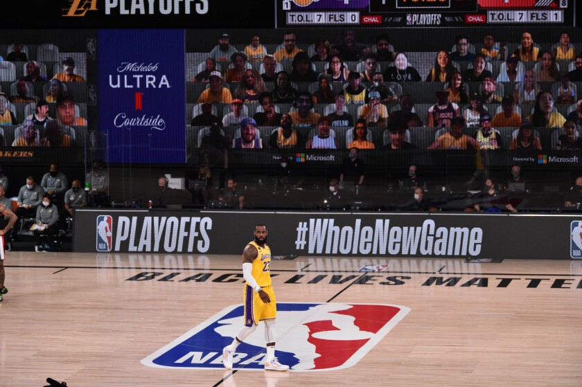 How The Digital Fan Experience In Nba Bubble Works Usually Los Angeles Times