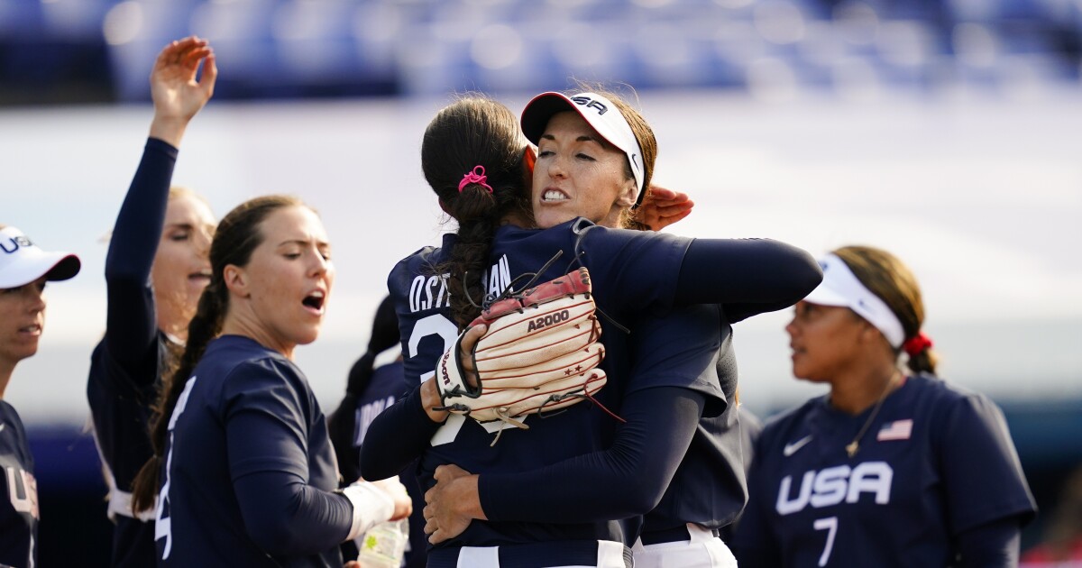 Tokyo Olympics Softball Stars Eager For Revenge Vs Japan Los Angeles Times Tokyo Olympics Softball Stars Eager For Revenge Vs Japan Los Angeles Times