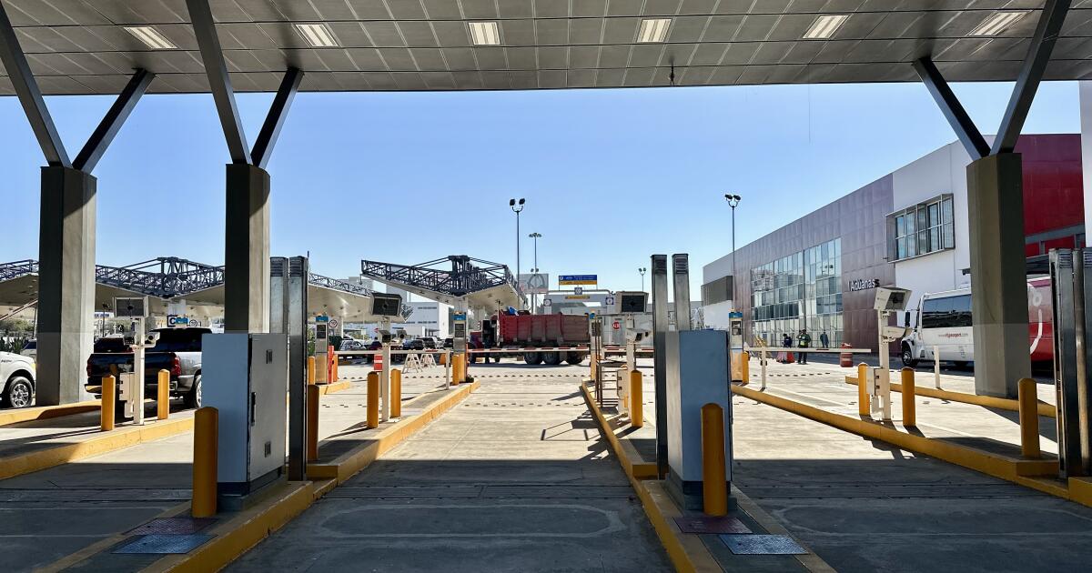 El Paso Vehicular de San Ysidro en Tijuana abrirá todas sus vías este mes, según funcionarios