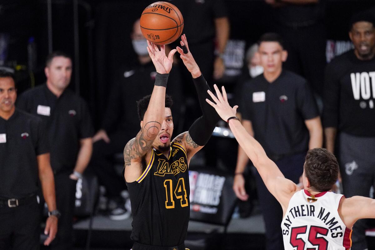 The Lakers' Danny Green shoots over the Heat's Duncan Robinson during Game 5.