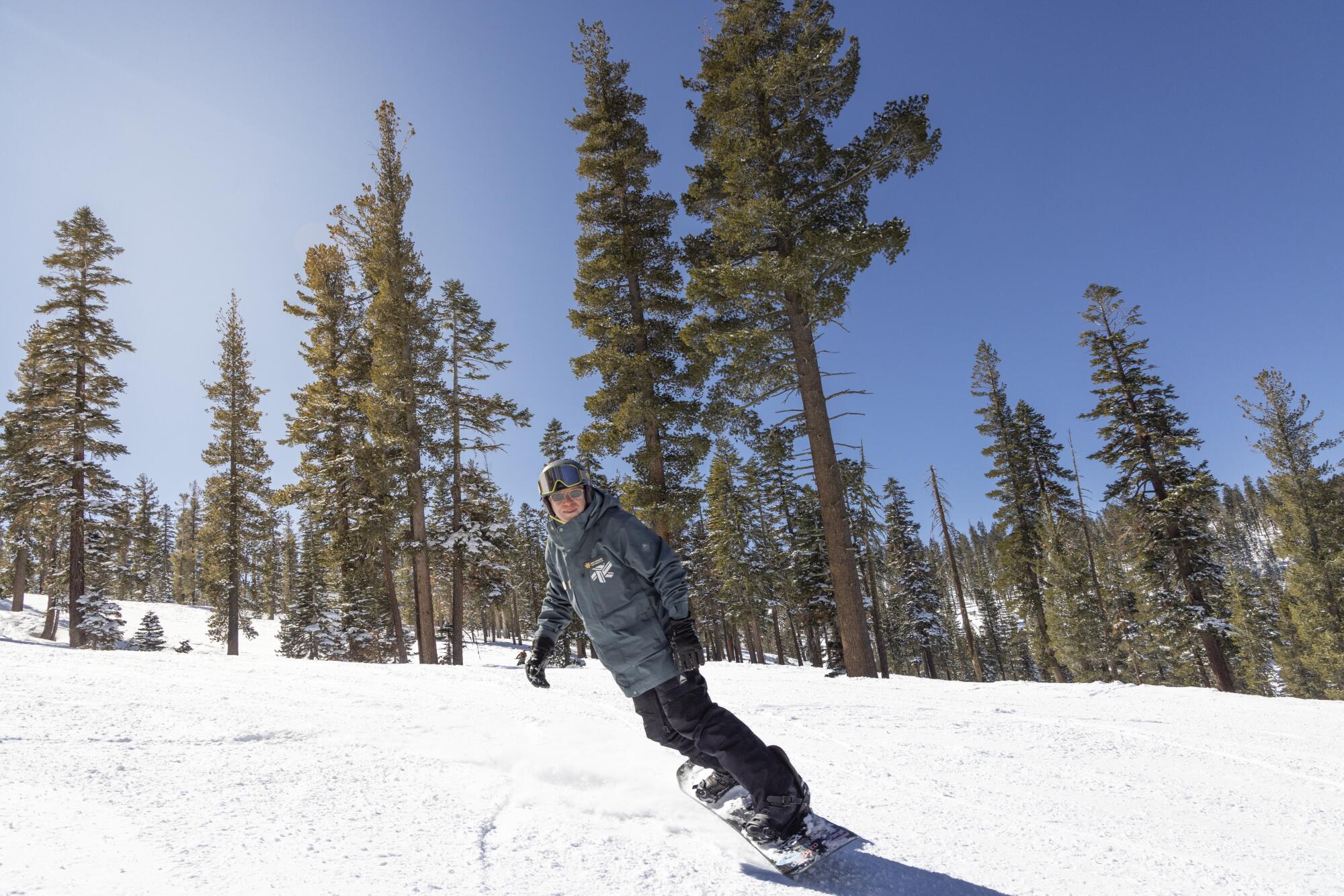 Shaun White tells the story of two snowboards that changed life