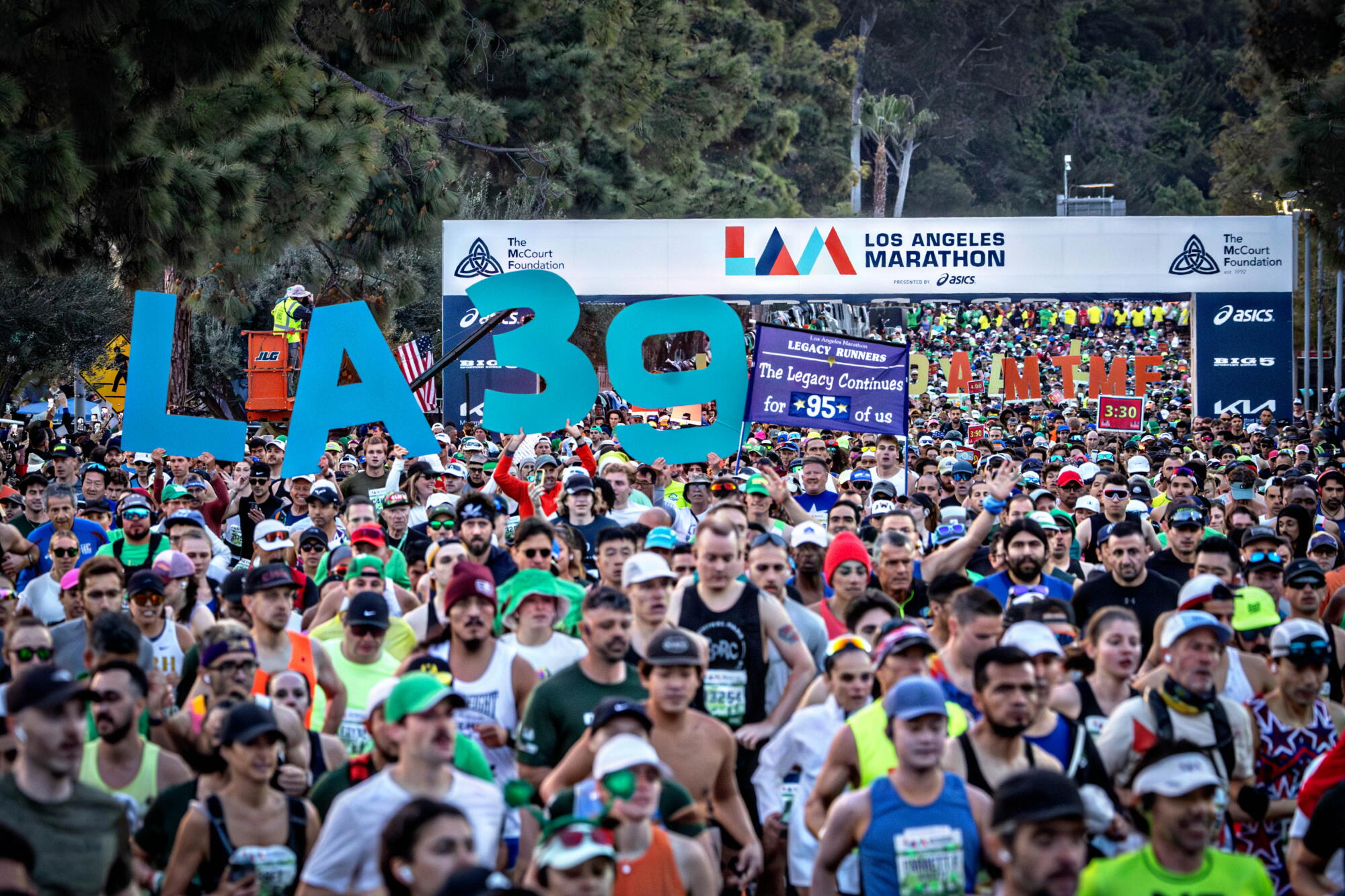 Cal Calamia Partner L.A. Marathon 2026: Nonbinary champion Cal Calamia returns to the fight ...